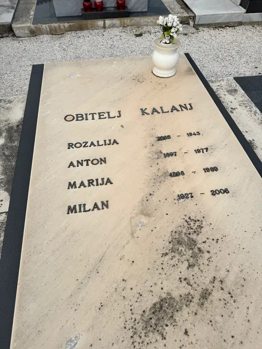 «OBITELJ KALANJ» — Rozalija, Anton, Marija, Milan